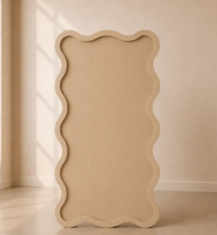 Wavy Edge Backdrop